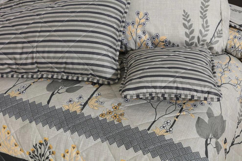 7 Pcs Comforter Set King Size Design KCC 034
